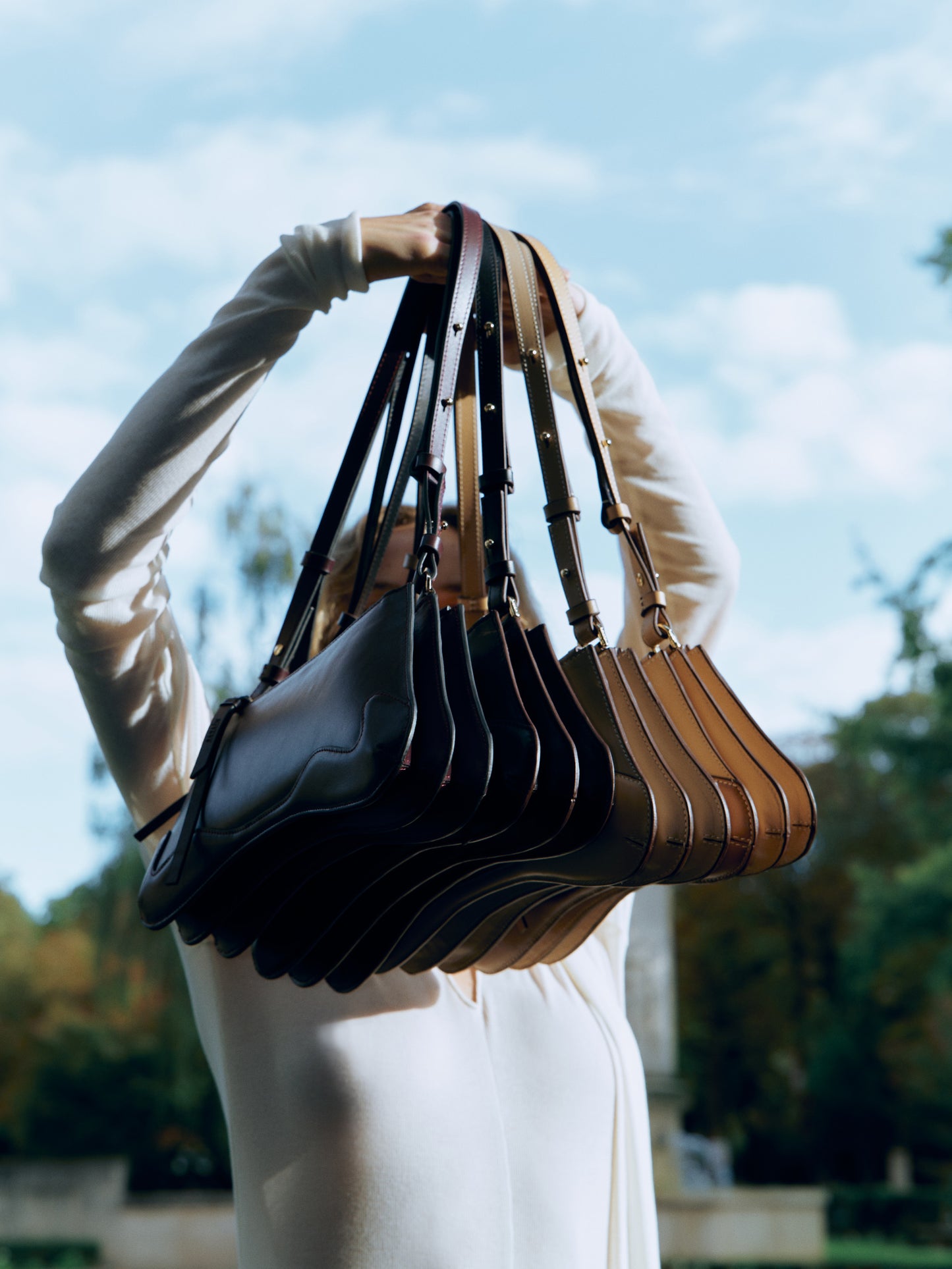 BACIO BAGUETTE - BLACK - Saraén - Parisian Leather Goods Brand